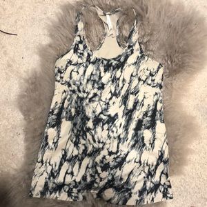 Lulu lemon work out shirt